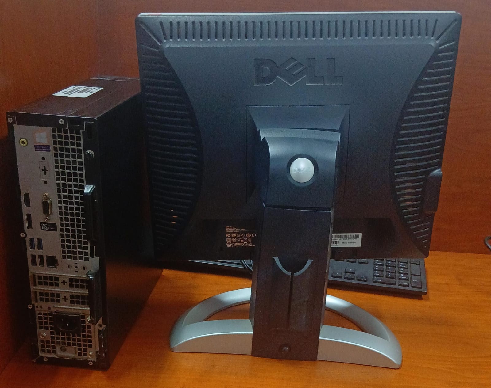 Dell OptiPlex 3060 -Desktop